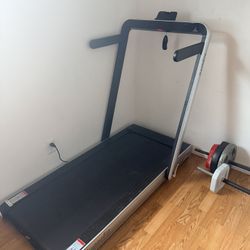 Treadmill Lightly Used 