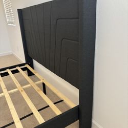 Platform  Gray Queen Size Bed Frame 