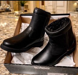 Totes office / field combo boots 100% waterproof and lined gel insoles