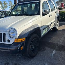2005 Jeep Liberty As is ( SOLD AS IS) 