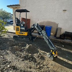17P Excavator John Deere 