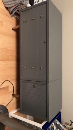Chest Dresser 