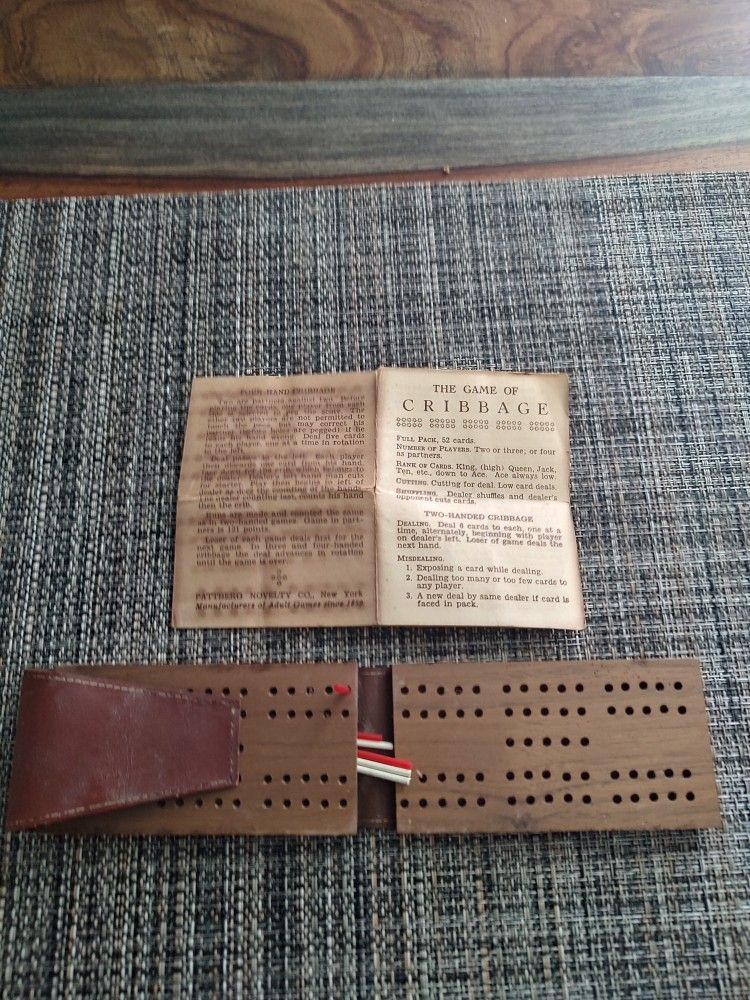 Vintage Cribbage Set