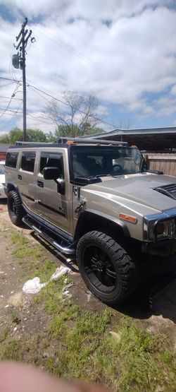 Hummer H2