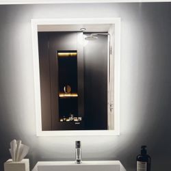 Bathroom Vanity Mirror & Bluetooth Speaker