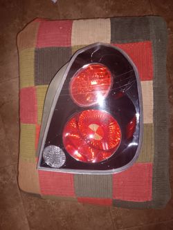 Nissan Altima 06 Rear Light
