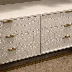 WHITE SIX DRAWER DRESSER - FOR SALE