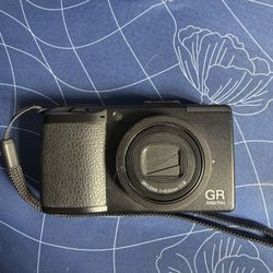 Ricoh GRD III 