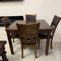Wood Dining Table 