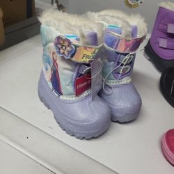 Snow Boots Size Toddler 6 