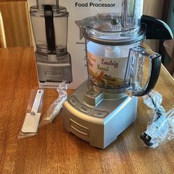 Cuisinart 7 Cup Food Processor 