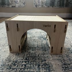 Guinea Pig Hay Hideout & Playpen Fence