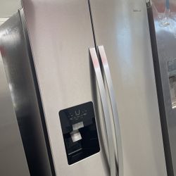 New Scratch And Dent Whirlpool 25 Cu Ft Stainless Steel Side By Side Fridge. 1 Year Warranty 