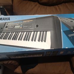 Yamaha Keyboard Music Maker 