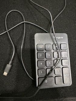 Targus USB-C Wired Numeric Keypad AKP13GL Portable Plug & Play Black