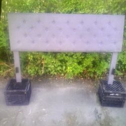 GRAY PADDED QUEEN SIZE HEADBOARD 