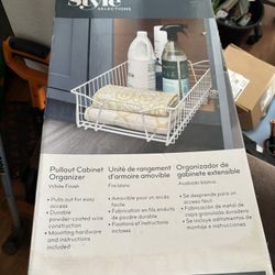 Under sink Pullout Shelf