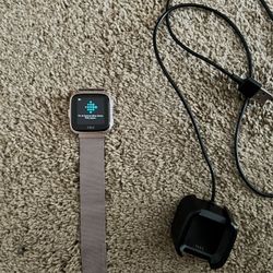 Fitbit Versa 2 - Rose Gold