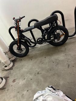 Electric Bike 20" 1,200w motor ,RANGE 55 miles