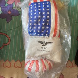 Boxing Gloves $10