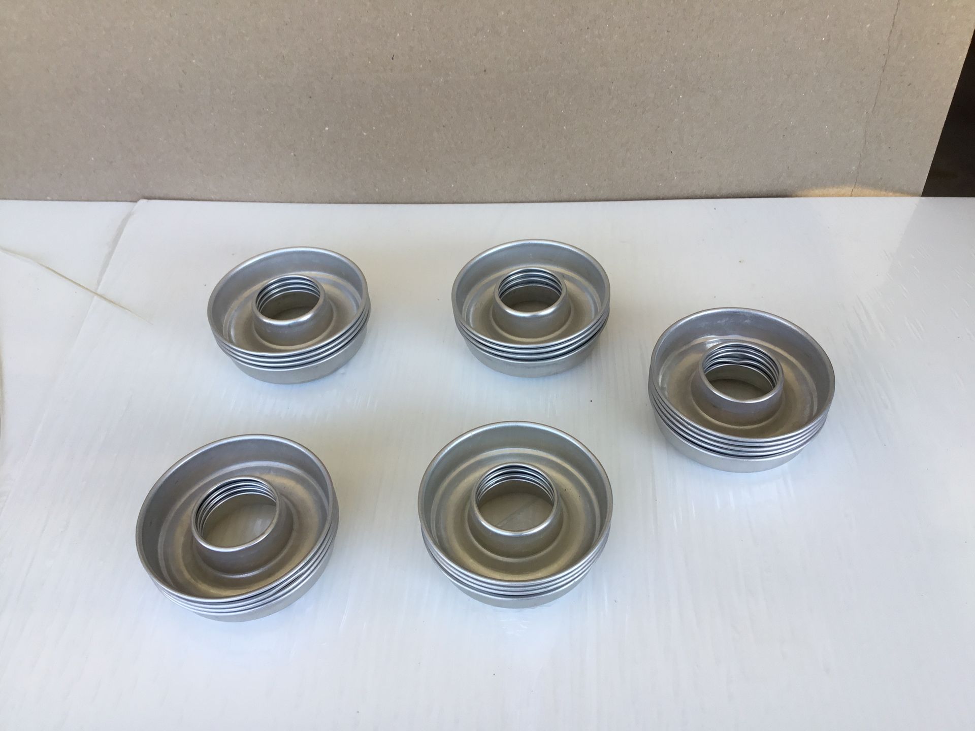 Vintage MINI bundt baking pans donuts - aluminum tin 1950s 3 1/2" mini bundt pans 21 total