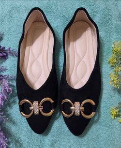 Shoes flat for youth girl black pointed toe suede faux patent leather size 4
