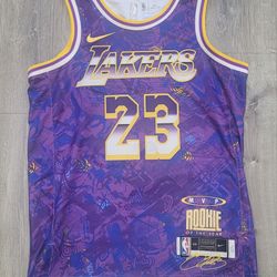 LeBron James Jersey Mens Medium Nike MVP Rookie of Year NBA Select 