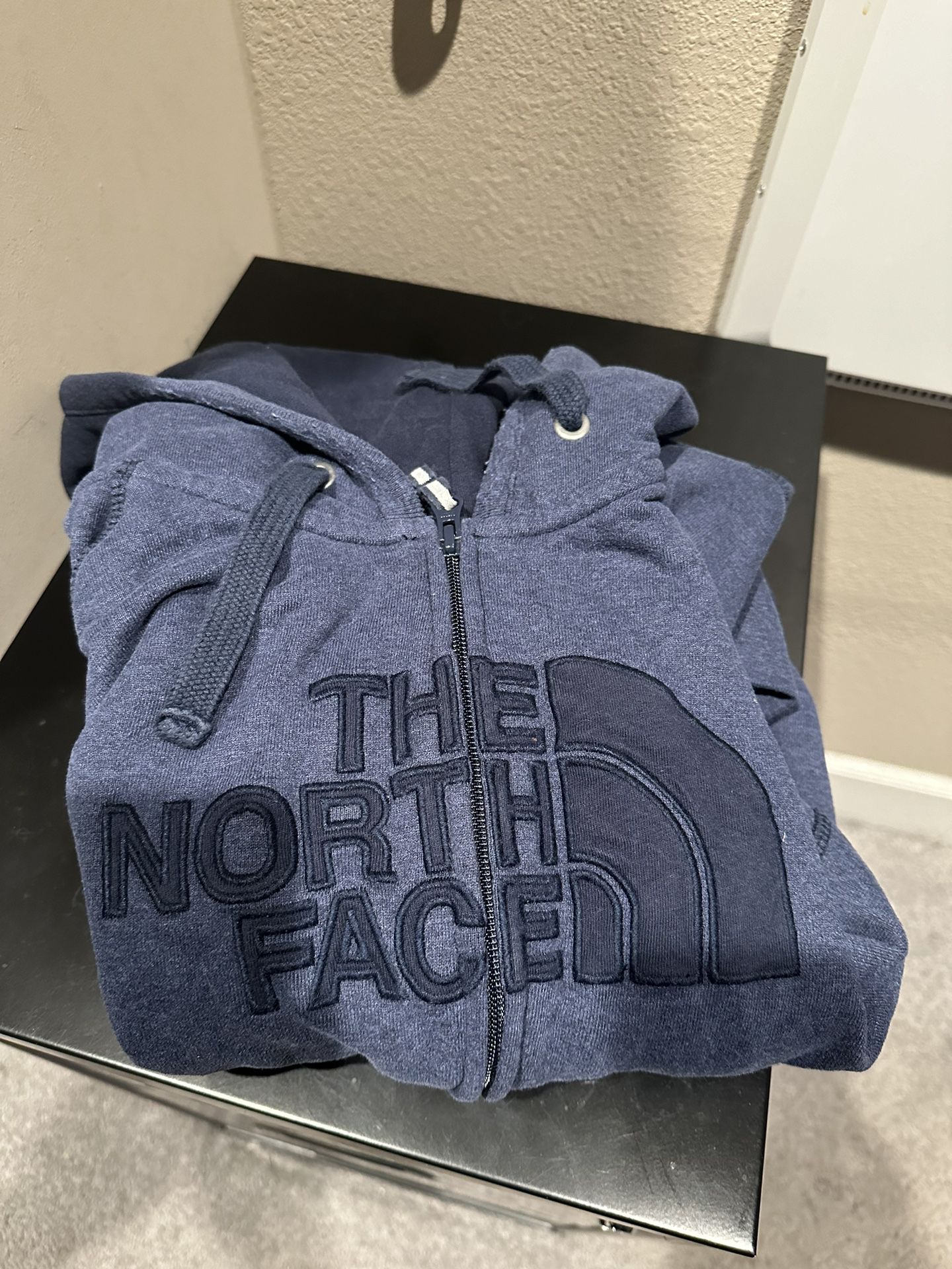 North face Zippered Hoodies Like New Never Worn 