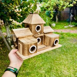 Wood Bird House Feeder New Condition