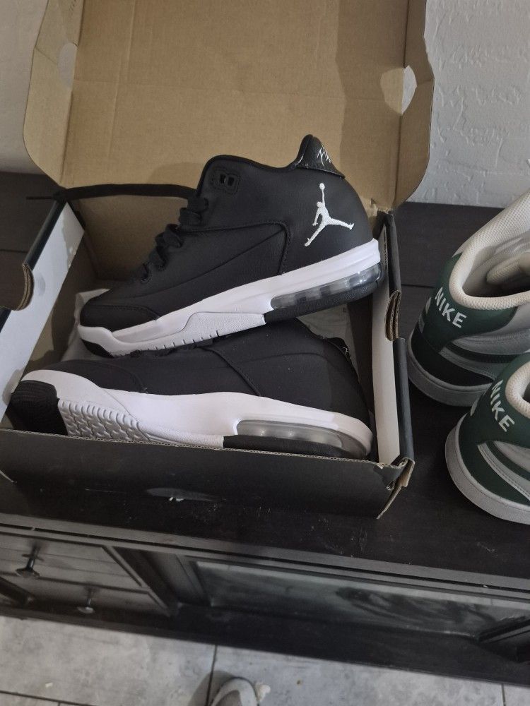Mike Jordan Flites