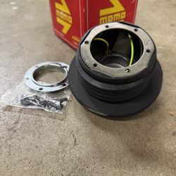 BMW Z3 Momo Steering Wheel Hub *NEW*