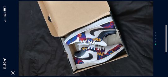 Size 10.5 Jordan 1 Low “Nothin’ But Net”