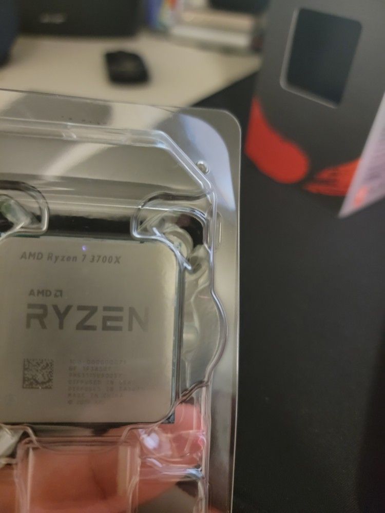 Ryzen 7 3700x