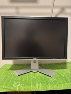 Dell 2007WFP 20" UltraSharp LCD Monitor, Retro Video Games, S-Video, VGA, DVI-D