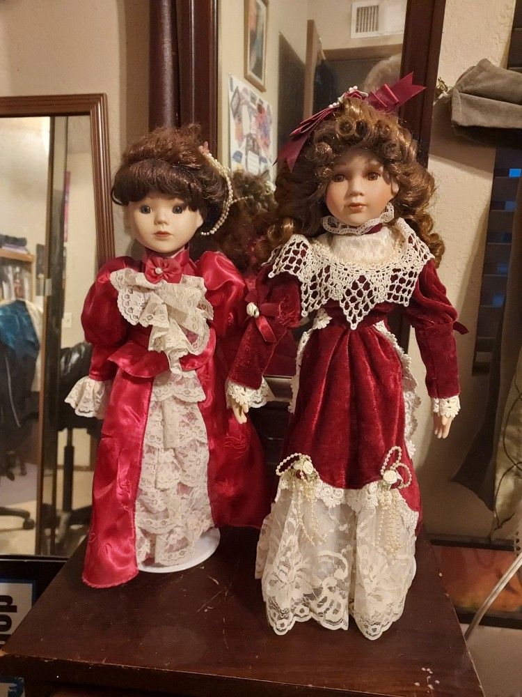 Porcelain Doll Collection 