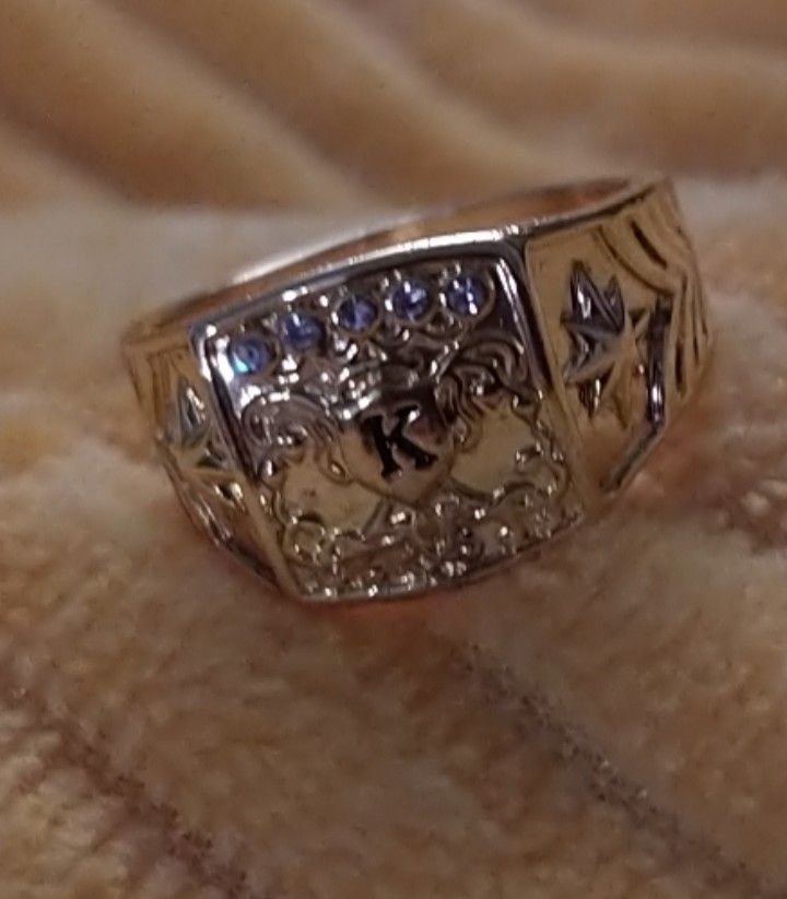 Domineering KING Ring sz. 8