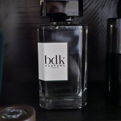 BDK Parrfums gris Charnel