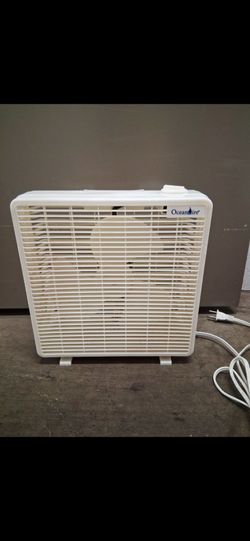 Medium size box fan adjustable speeds pickup 3-8:30 pm rainbow/charleston cash only read description