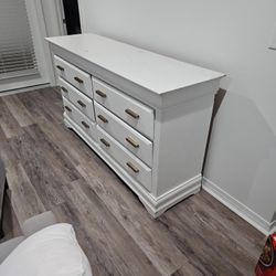 6 Drawer Dresser