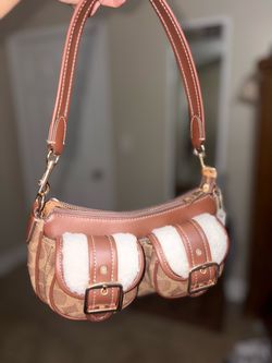 Coach ashton purse