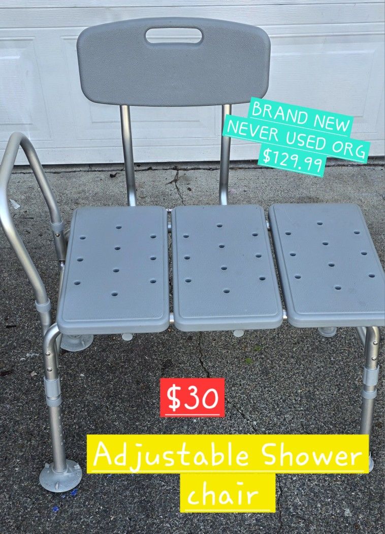 ADJUSTING SHOWER CHAIR BRAND NEW
