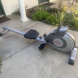 Sunny Health Rowing Machine 