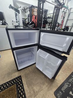 Like New Insignia Mini Fridge w/ Freezer - Stainless Steel - Works Perfect!