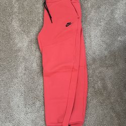 Nike Tech Fleece (Size M)