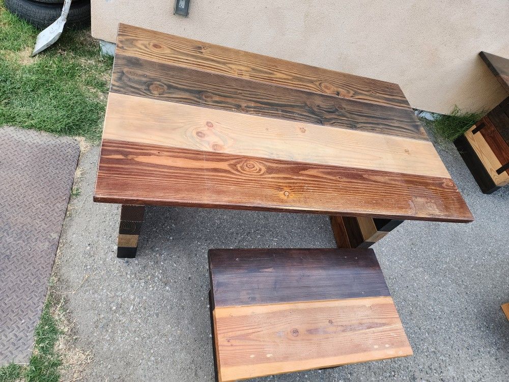 Nice Custom Wood Desk With Bench