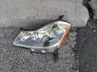 2006-2010 Infiniti M35 headlights xenon with light bulbs and accessories oem