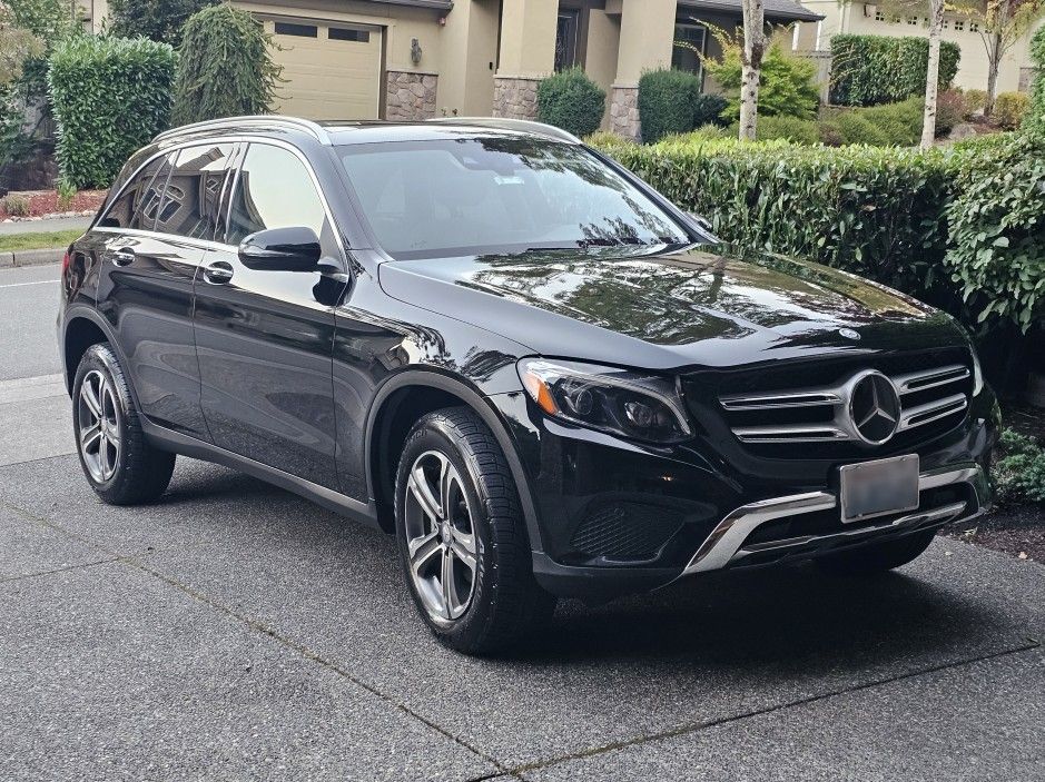 2017 Mercedes-Benz GLC 300