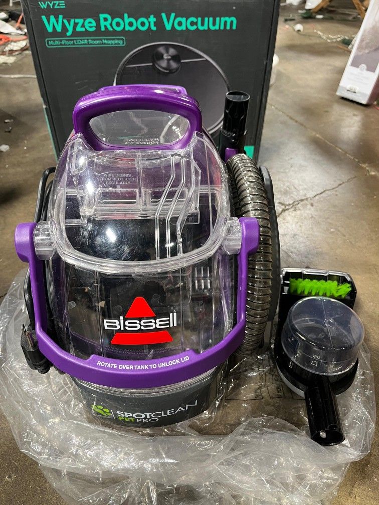 Bissell SpotClean Pet Pro Portable Carpet Cleaner β Used