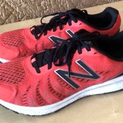 NEW BALANCE SHOES