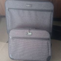 Luggage Jordache Tweed and Vinyl Suitcase, 